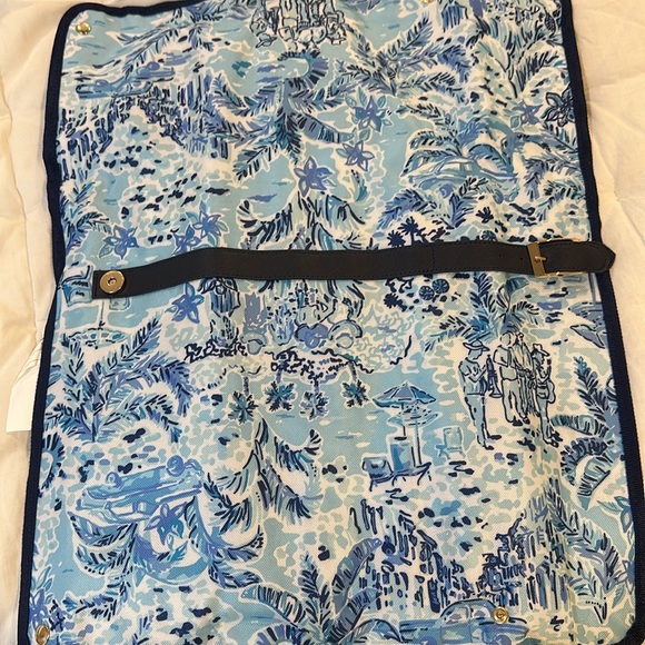 Lilly Pulitzer grilling set new - Picture 4 of 7